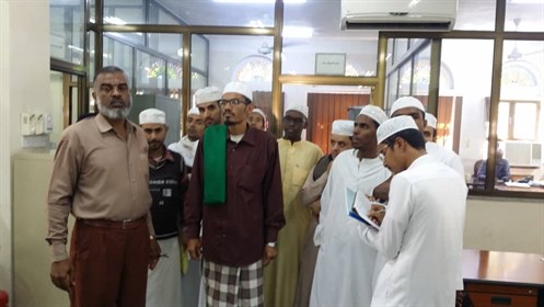 نزول ميداني لطلاب المستوى الخامس قسم الشريعة والقانون إلى بعض المؤسسات الإدارية بالوادي والصحراء