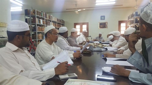 منتدى البحث العلمي بكلية الشريعة والقانون بجامعة الأحقاف يستأنف عقد جلساته البحثية