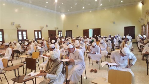 بدء الامتحانات الفصلية