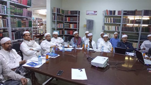 كلية الشريعة والقانون بجامعة الاحقاف تقيم ورشة عمل بعنوان "إعداد الخطة الاستراتيجية للجامعة - المرحلة التمهيدية"