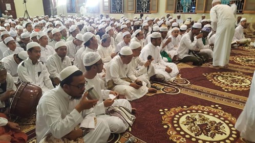 كلية الشريعة والقانون تحتفل بالمولد النبوي الشريف بحضور رئيس الجامعة