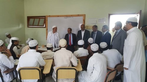 وزير التعليم العالي ووكيل الوادي والصحراء يزوران كلية الشريعة والقانون بجامعة الأحقاف