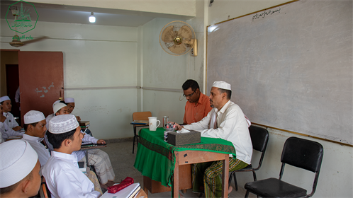 كلية الشريعة والقانون بجامعة الأحقاف تقيم اللقاء الترحيبي والتعريفي لطلاب المستوى الأول