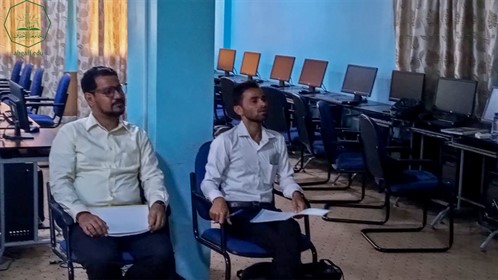 كلية هندسة وعلوم الحاسوب بجامعة الاحقاف وتحت اشراف وحدة اللغة الانجليزية تستكمل جلسات نشاط العروض التقديمية