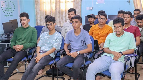 استمرار فعاليات أسبوع تقنية المعلومات الأول بكلية هندسة وعلوم الحاسوب