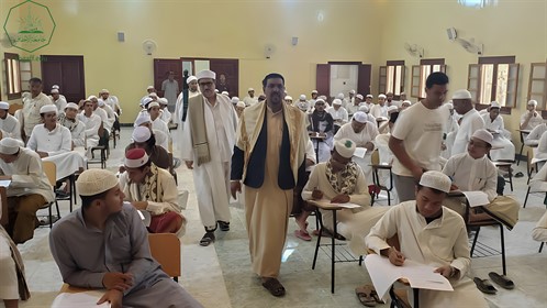 عميد كلية الشريعة والقانون جامعة الأحقاف يستقبل مدير عام مديرية تريم