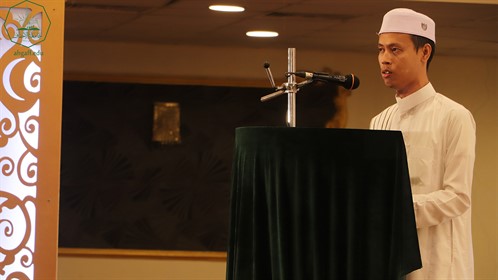 كلية العلوم الاسلامية تحتفل بتخريج الدفعة الثانية من قسم الدراسات الاسلامية والقرآن وعلومه للعام الجامعي