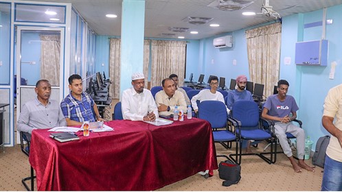 مركز بحوث حضرموت للدراسات و التدريب و تنمية المجتمع يحتفي بتخرج الدفعة الحادية عشر من الدبلوم المتوسط للغة الإنجليزية