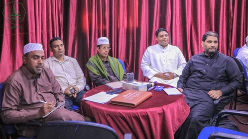 -ضم كوادر من تخصصات مختلفة- مركز بحوث حضرموت بجامعة الأحقاف يختتم البرنامج التدريبي لتأهيل محكمين 