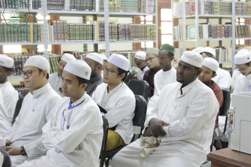 شهادة الماجستير للباحث محمد يحيى بن عيدروس البنجري من كلية الدراسات العليا