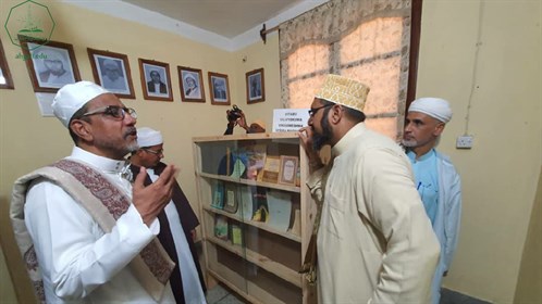 نائب رئيس جامعة الاحقاف والوفد المرافق له في زيارة لمفتي زنجبار ومركز علماء شرق افريقيا