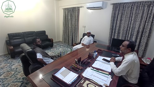 جامعة الأحقاف تستقبل مندوب طلاب محافظة المهرة للترتيب لدى الجامعات بمحافظة حضرموت