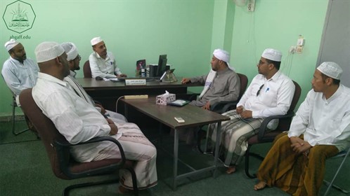 وفد دار القرآن للدراسات القرآنية بسيئون في زيارة لجامعة الأحقاف