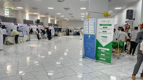 جامعة الأحقاف تشارك في معرض H. U. I للتعريف بالتخصصات الجامعية