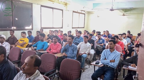 رئيس جامعة الأحقاف يلقي محاضرة بعنوان صناعة القيم الوهمية وأثرها في سلوك الأفراد والمجتمعات