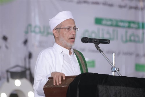 جامعة الاحقاف تحتفل بتخريج 74 خريجا من مختلف كليات الجامعة