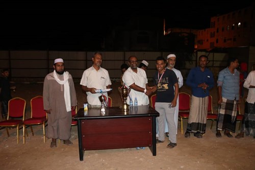 فريق المستوى رابع محاسبة بطلا لدوري كرة الطائرة والطالب حسين العيدروس بطلا لدوري كرة تنس الطاولة