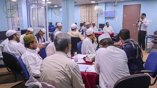 عمادة الجودة والاعتماد الأكاديمي بجامعة الأحقاف تقيم ورشة العمل الأولى بعنوان "كلية التعليم عن بُعد: الرؤية - الرسالة - الأهداف"