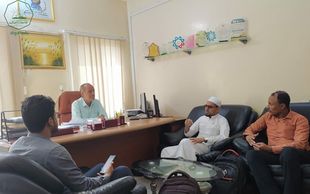 وحدة شؤون الخريجين بجامعة الاحقاف في زيارة لمؤسسة الصندوق الخيري للطلاب المتفوقين