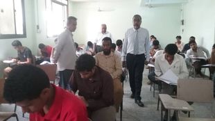 دشن نائب رئيس جامعة الأحقاف الدكتور / صادق عمر مكنون امتحانات نهاية الفصل الثاني من العام الدراسي الجامعي 2018-2019