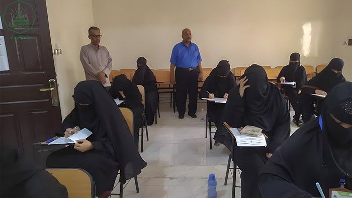 جامعة الأحقاف تدشن امتحانات الفصل الدراسي الثاني بكلية البنات للعام الجامعي 2022-2023م