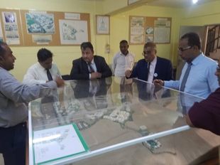 وفد من وزارة التعليم العالي يزور جامعة الأحقاف