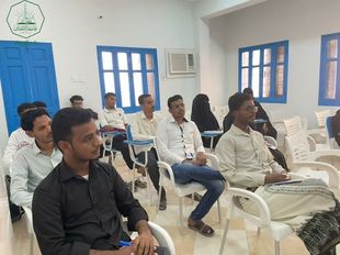 طلاب جامعة الاحقاف يشاركون بأمسية "حقيبة خريج" التي تنظمها مؤسسة الخريجين بالشراكة مع اكاديمية الخريجين