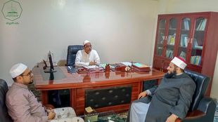 نائب رئيس جامعة الاحقاف يستقبل الشيخ الدكتور أحمد محمد السيد الشوبكي خريج الأزهر الشريف