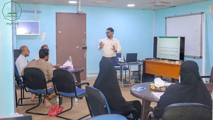 كلية هندسة وعلوم الحاسوب تقيم ورشة العمل الأولى بعنوان "مراجعة وتطوير منهج برنامج تقنية المعلومات"