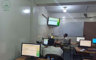 إدارة الجودة والإعتماد الأكاديمي بجامعة الأحقاف تقيم ورشة عمل حول إستخدام برنامج إدارة التسجيل الإلكتروني